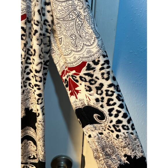 Chico's Cardigan Sweater Size XL Animal Print Paisley 3/4 Sleeve Jersey Knit - Picture 3 of 6